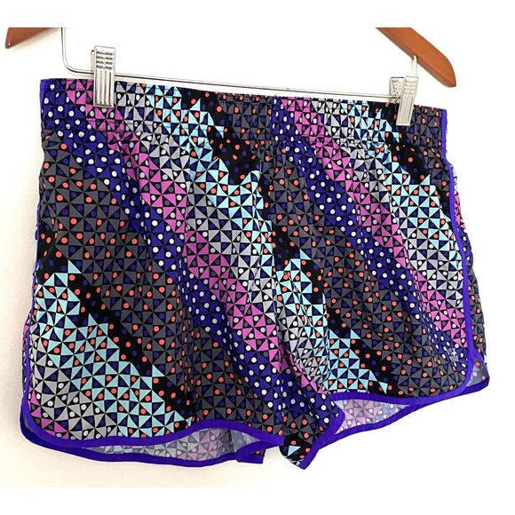 Victorias Secret Sport Multicolor The Player Geometric Running Shorts Sz L - Picture 4 of 6
